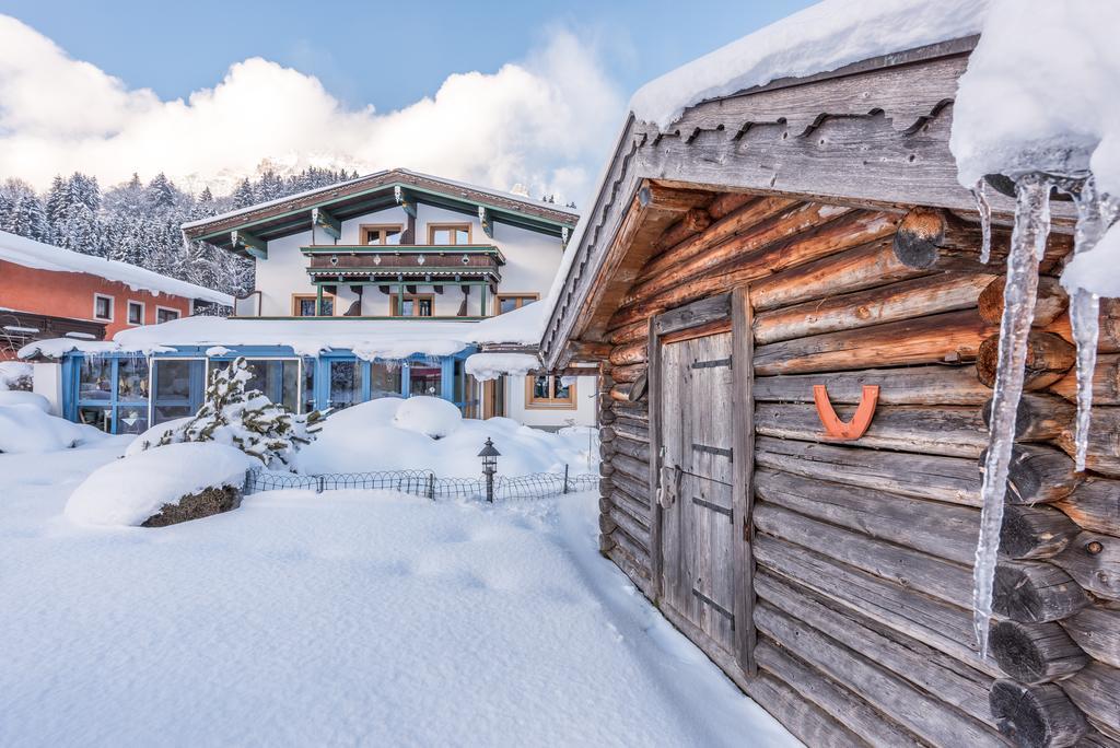 Pension Restaurant Dorfalm Leogang Luaran gambar