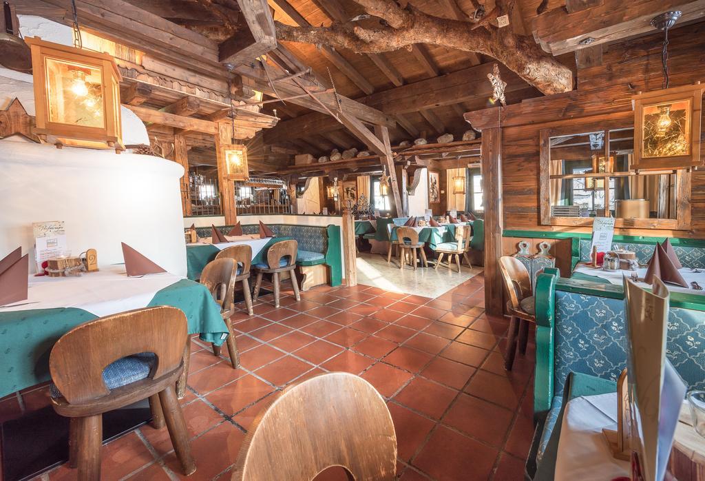 Pension Restaurant Dorfalm Leogang Luaran gambar